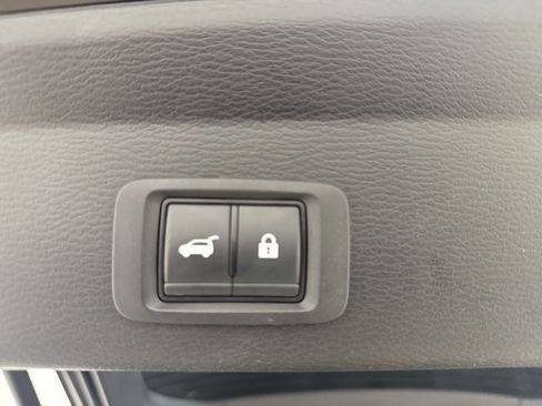 Used 2023 Mitsubishi Outlander SEL AWD/4WD image 31
