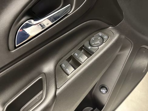 Used 2022 Chevrolet Equinox LT FWD image 12