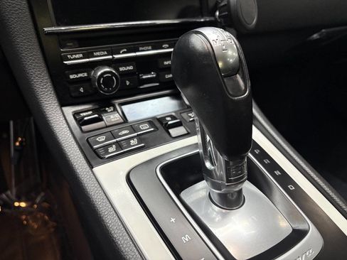 Used 2014 Porsche 911 Carrera image 37