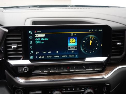 Used 2023 Chevrolet Silverado 1500 LT image 23