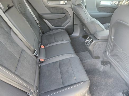New 2026 Volvo XC40 B5 Ultra w/ Climate Package image 21