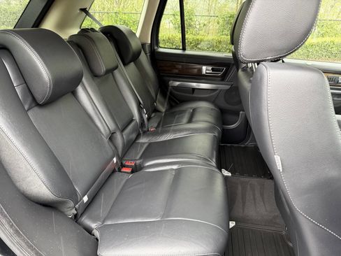 Used 2012 Land Rover Range Rover Sport HSE image 30