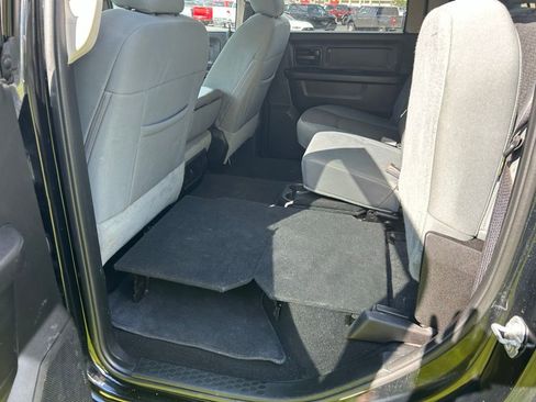Used 2020 RAM 1500 Express w/ Wheel & Sound Group AWD/4WD image 13