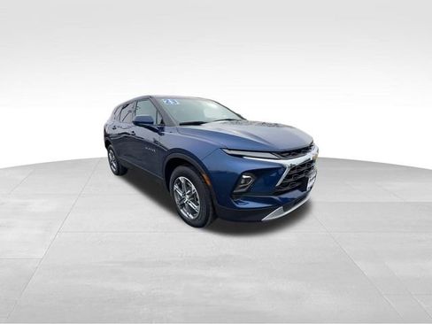 Certified 2023 Chevrolet Blazer LT image 2