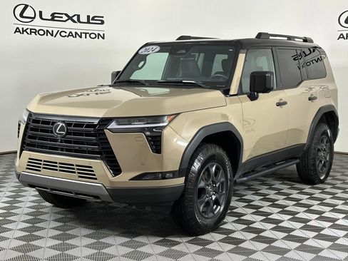 Used 2024 Lexus GX 550 AWD/4WD image 11
