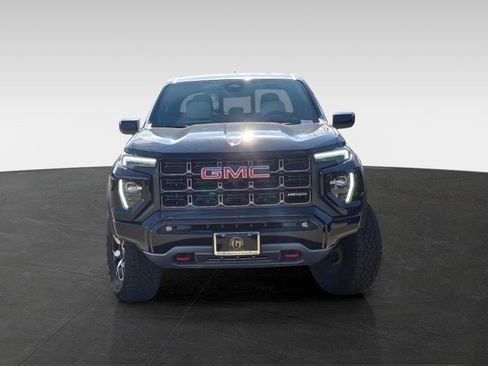 Used 2023 GMC Canyon AT4X image 2