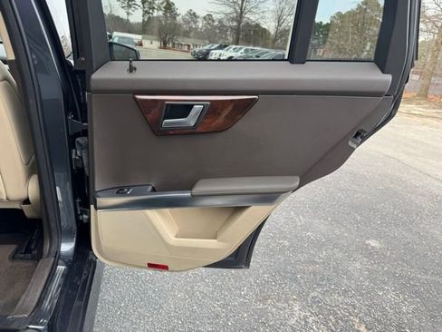 Used 2013 Mercedes-Benz GLK 350 4MATIC image 12