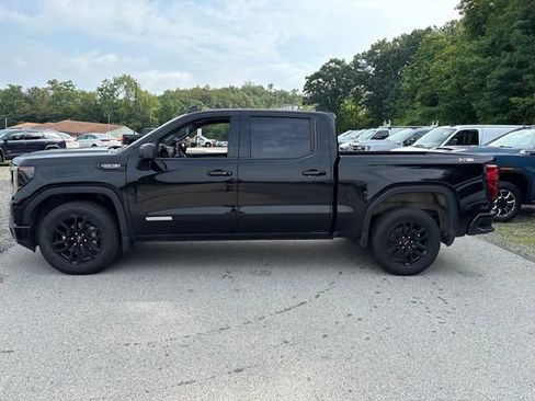Used 2023 GMC Sierra 1500 Elevation AWD/4WD image 2
