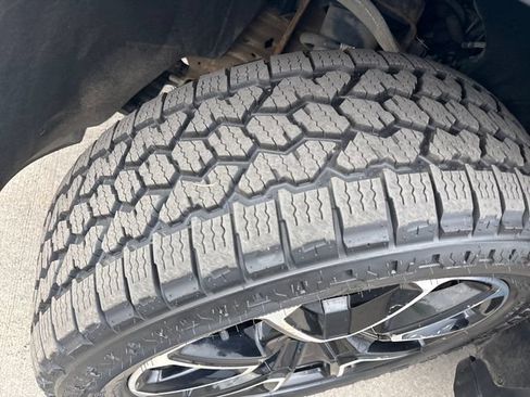 Certified 2021 Chevrolet Tahoe RST AWD/4WD image 29