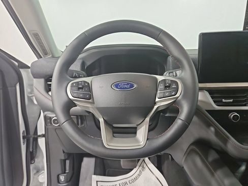 Used 2026 Ford Explorer Active w/ Active Comfort Package AWD/4WD image 15