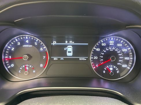 Used 2022 Kia Forte LXS w/ LXS Technology Package FWD image 10