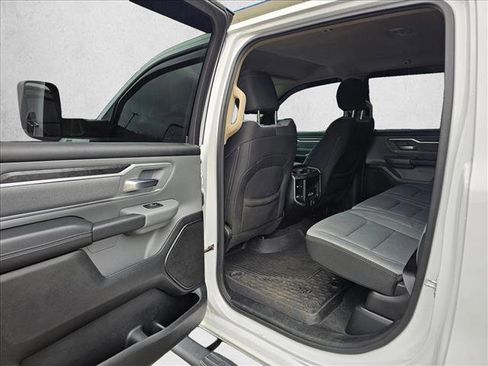 Used 2020 RAM 1500 Big Horn AWD/4WD image 13