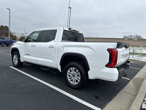 Used 2025 Toyota Tundra SR5 w/ SR5 Premium Package image 8