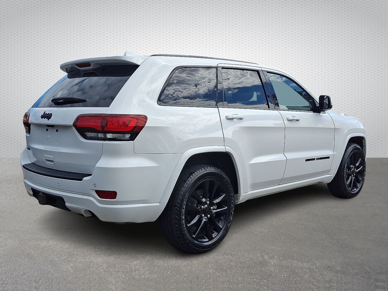 Certified 2021 Jeep Grand Cherokee Laredo X AWD/4WD image 6