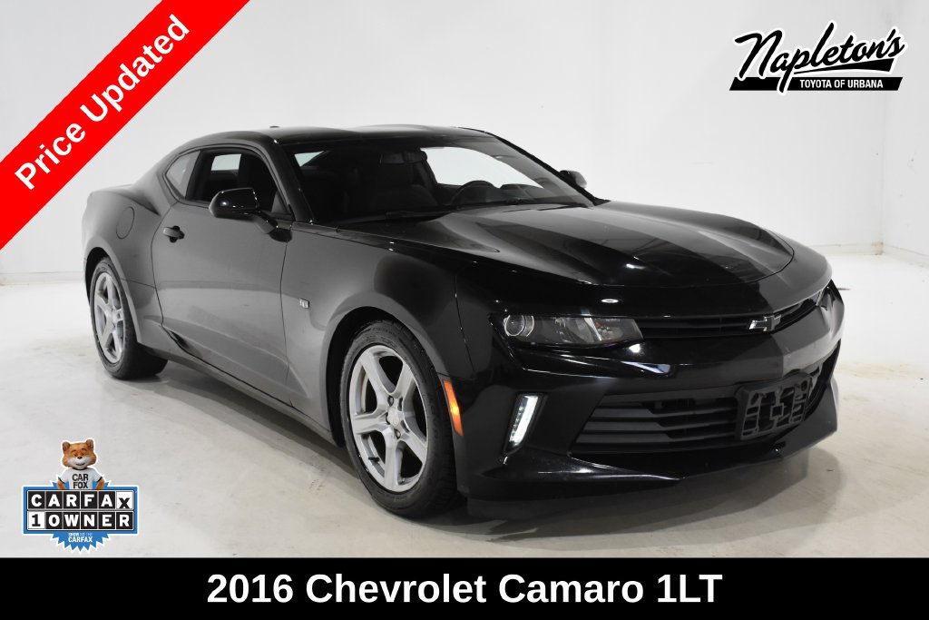Used 2016 Chevrolet Camaro LT w/ Technology Package RWD image 1