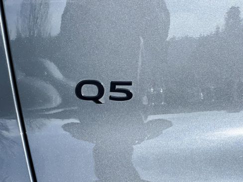 Certified 2025 Audi Q5 Premium Plus w/ Premium Plus image 27