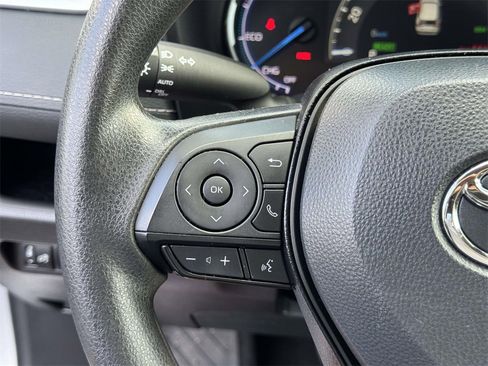 Used 2024 Toyota RAV4 XLE image 10