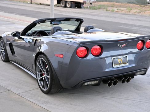 Used 2013 Chevrolet Corvette 427 w/ 1SC Preferred Equipment Group RWD image 6