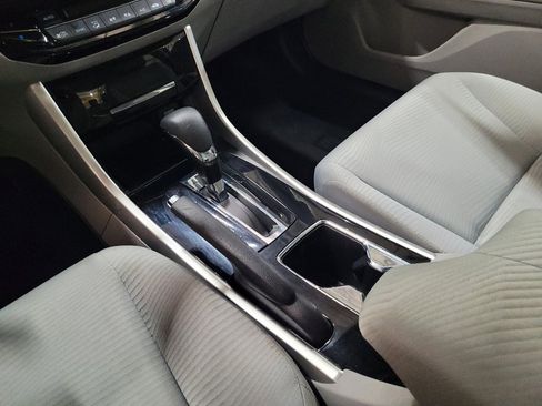 Used 2016 Honda Accord LX image 26