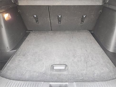 Certified 2024 Chevrolet Trax LT w/ Driver Confidence Package image 31