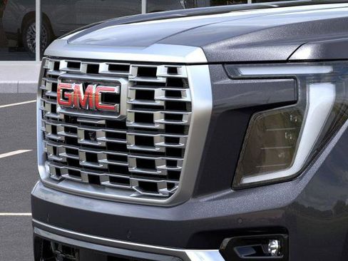 New 2025 GMC Yukon XL Denali w/ Sun & Power Step Package image 13