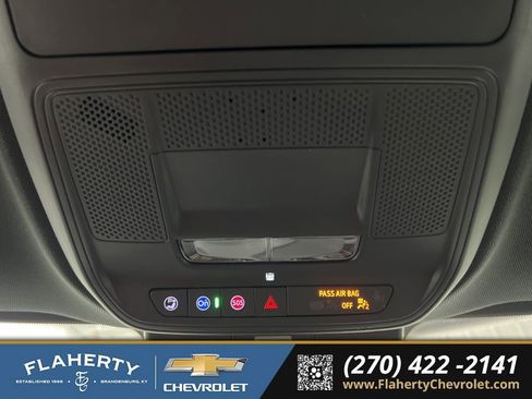 New 2026 Chevrolet Traverse LT FWD image 32