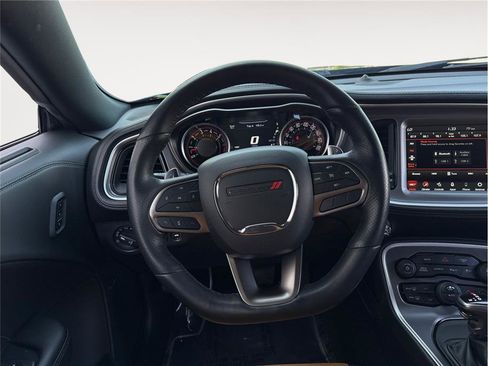 Used 2021 Dodge Challenger R/T Scat Pack w/ Dynamics Package image 12