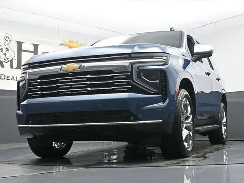 New 2026 Chevrolet Tahoe Premier w/ Sun And Tow Package AWD/4WD image 4