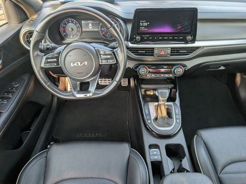 Used 2024 Kia Forte GT-Line w/ GT-Line Premium Package FWD image 6