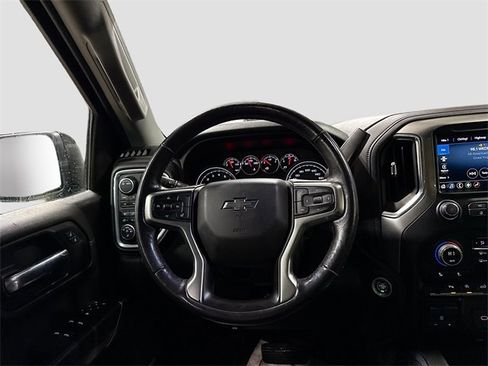 Used 2021 Chevrolet Silverado 1500 LT Trail Boss w/ Convenience Package II image 24