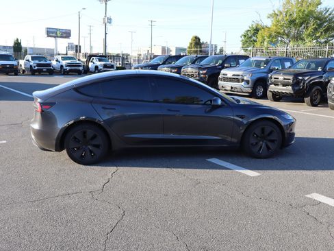 Used 2025 Tesla Model 3 Long Range RWD image 22