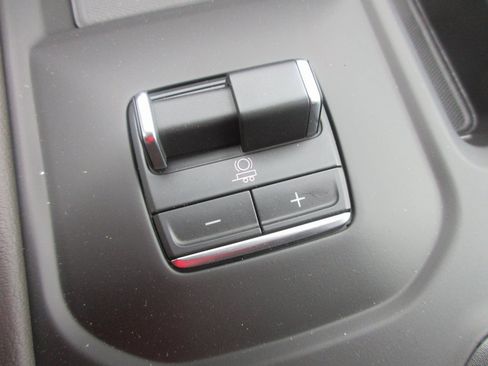 New 2026 GMC Sierra 2500 Denali w/ Denali Reserve Package image 21