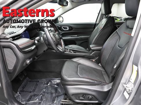 Used 2022 Jeep Compass Trailhawk w/ Trailhawk Elite Group AWD/4WD image 14