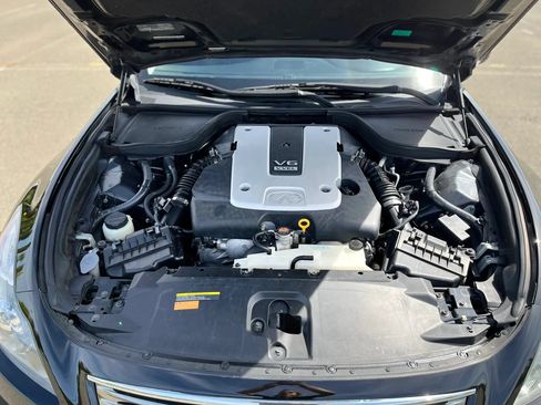 Used 2014 INFINITI Q60 Journey w/ Premium Package RWD image 19