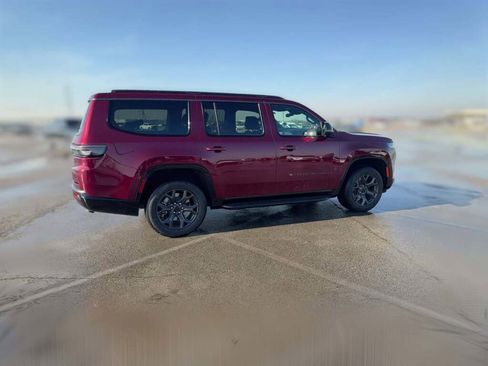 New 2026 Jeep Grand Wagoneer Limited image 13