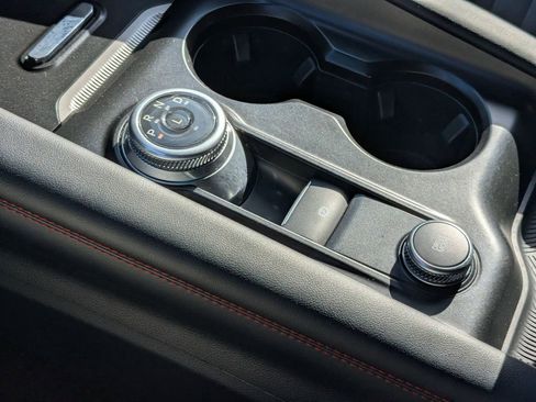 Used 2025 Ford Explorer ST-Line w/ ST-Line Street Pack image 24