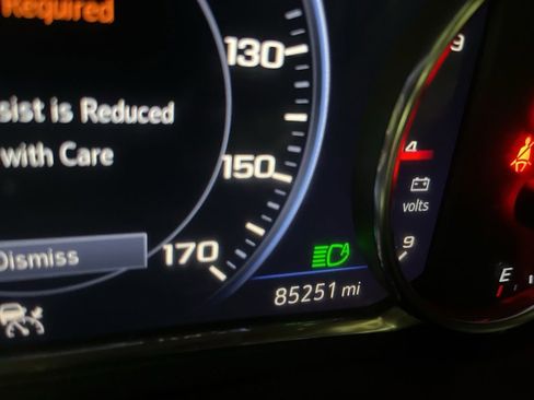 Used 2022 Chevrolet Traverse High Country image 38