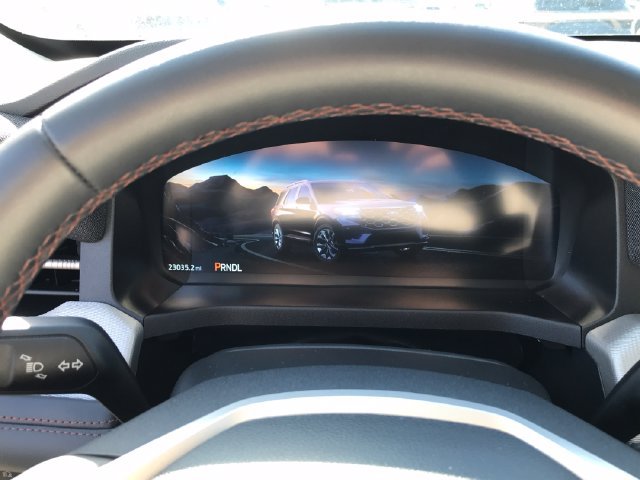 Used 2025 Ford Explorer Active AWD/4WD image 9