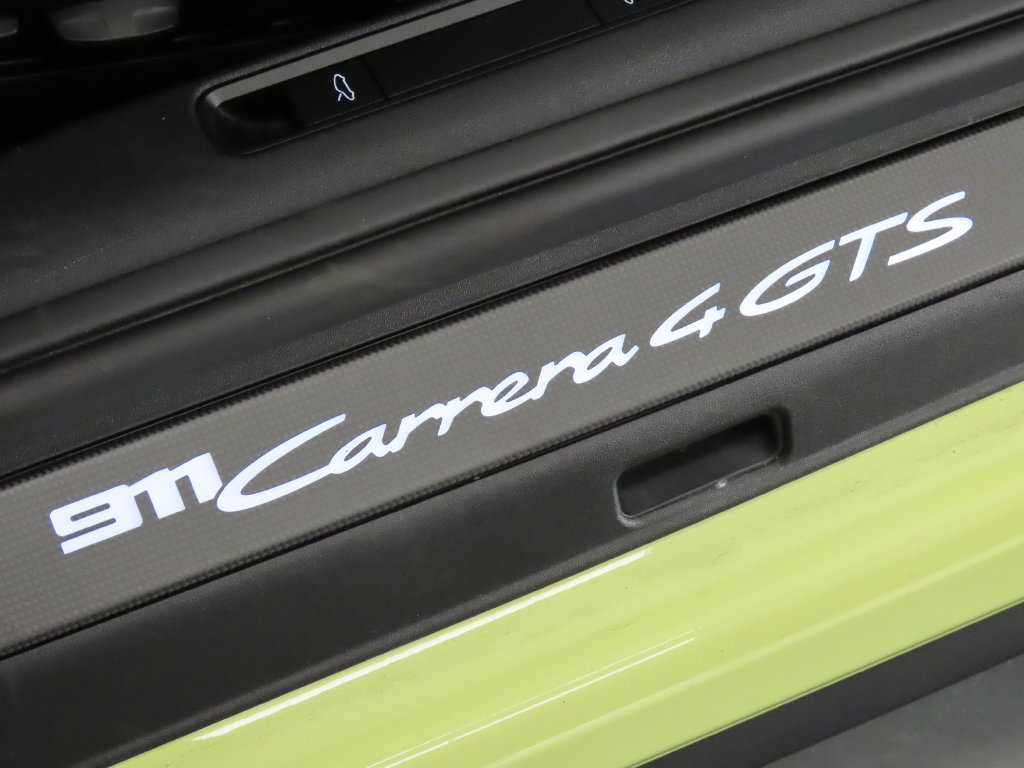 Certified 2025 Porsche 911 Carrera 4 GTS AWD/4WD image 41