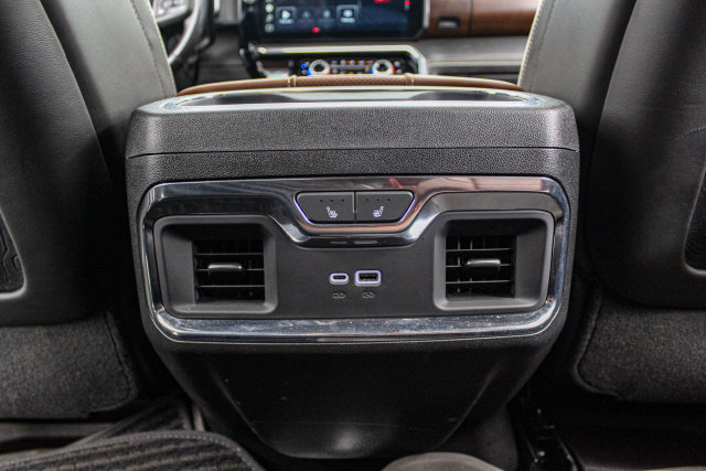 Used 2024 GMC Sierra 2500 Denali Ultimate AWD/4WD image 24