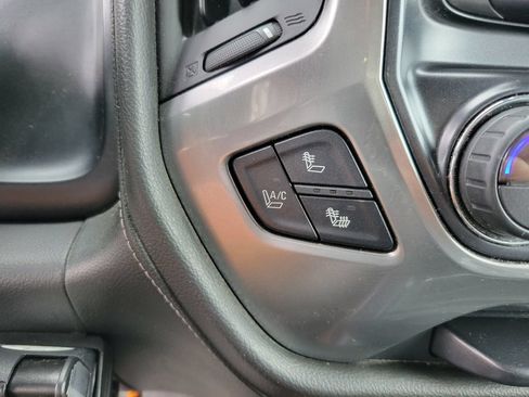 Used 2015 Chevrolet Silverado 1500 LTZ AWD/4WD image 22