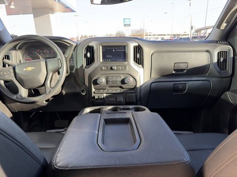 Used 2024 Chevrolet Silverado 1500 W/T w/ WT Value Package image 11