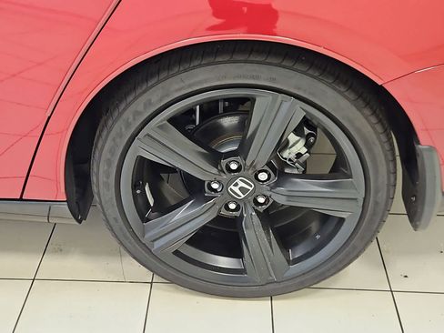 Used 2025 Honda Accord Sport image 24