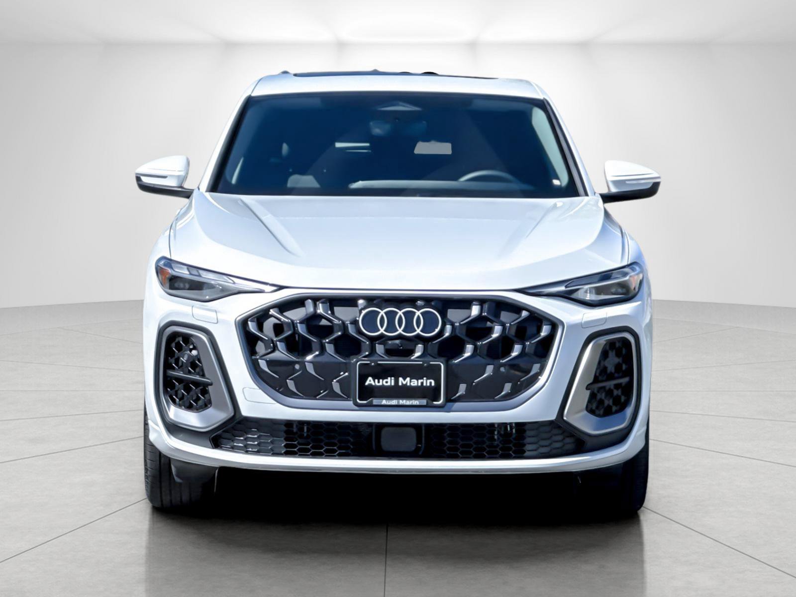 Certified 2025 Audi Q5 Premium AWD/4WD image 8