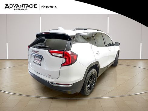 Used 2022 GMC Terrain AT4 AWD/4WD image 7