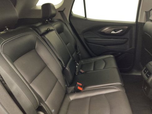 Used 2024 GMC Terrain SLT FWD image 19