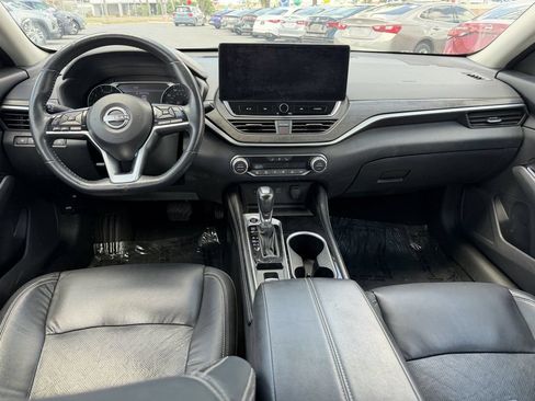 Used 2023 Nissan Altima 2.5 SL FWD image 10