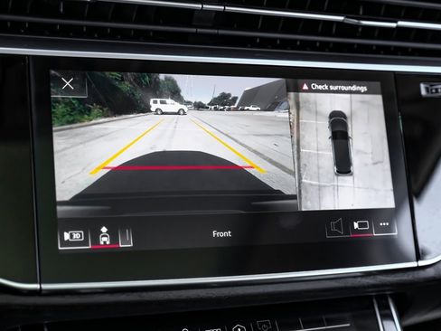 Used 2021 Audi Q7 3.0T Premium w/ Convenience Package image 26