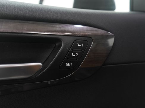 Used 2023 Toyota Highlander Platinum AWD/4WD image 24