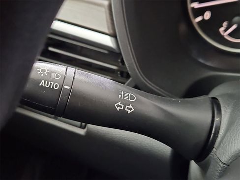 Used 2023 Nissan Altima 2.5 SV image 26